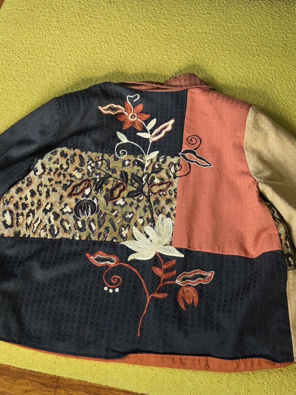 Autumn Patchwork Embroidered Jacket - Picture 2 of 6